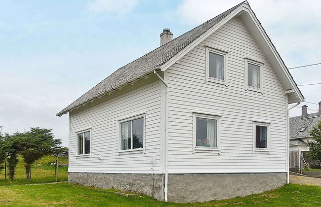 6 Person Holiday Home in Bakkasund - Foto 50