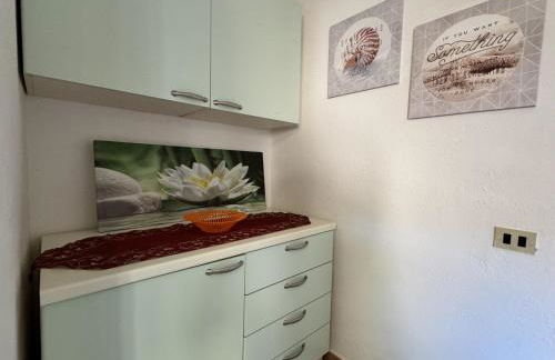 Mirto Beachside Apartment - 2BR - Wi-Fi - AC - 100m from the Beach - BBQ - Parking - Foto 12