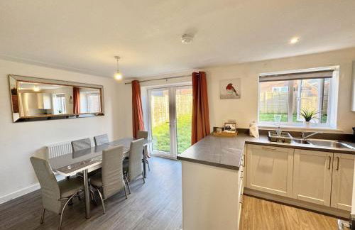 Spacious New 5 Bedroom Home in Swindon - Foto 5