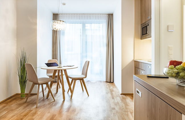 Oliver Apartments - Photo 41