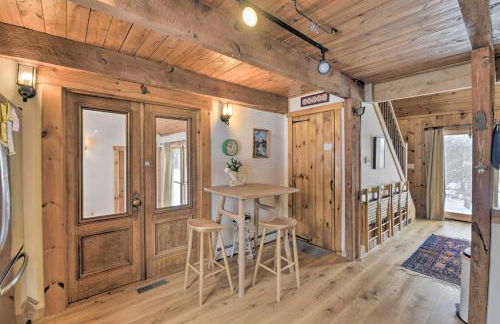 Upscale Montgomery Cabin, Near Jay Peak Resort! - Foto 6
