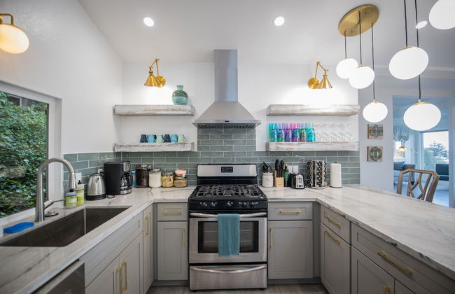 Marbella Lane Pedro Point Beach House with Hot Tub - Foto 11