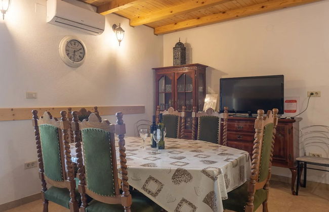 Sunny Escape Holiday Home Dicmo With Pool and Gym - Foto 8