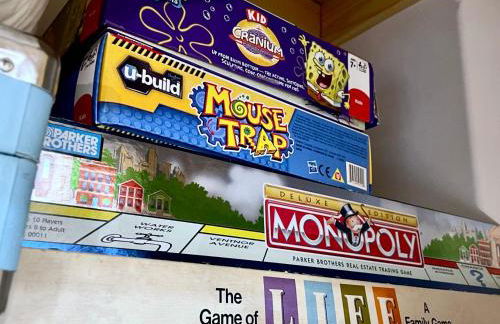 Modern Gem w/Spacious Deck, Swinging bed, Hot Tub - Foto 12