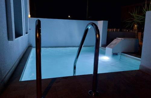 Nikos VKL - Photo 14