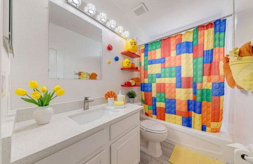 596 Modern 5 bed home overlooking beautiful golf course and conservation with Games room - Foto 38