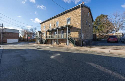 Rustic & Renovated 3 Bed - 8 Min Walk to Bridge St - Foto 23