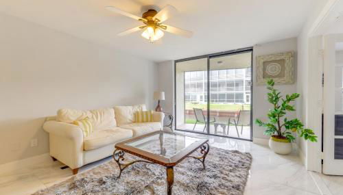 1 Mi to Lantana Beach Canal-View Condo with Pool - Foto 4
