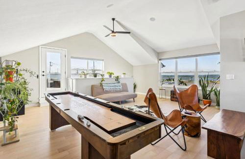 Family Fun Near Cedar Point - Rooftop Lake Views - Photo 40