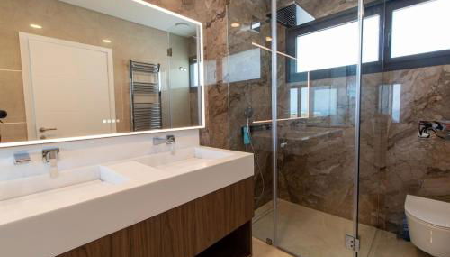 Villa Barthelemy Ericeira Luxury Villa - Photo 3