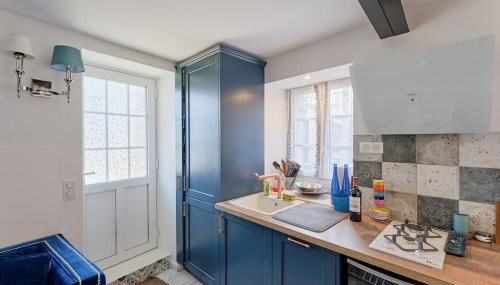 La Folie du Passeur, SPA, romantique, bord de Seine, 10 min Giverny - Foto 2, minibar