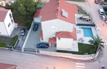 Apartment Komljenovic - Photo 79