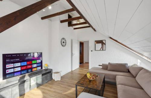 Stylish & Relaxing Penthouse ~ Workspace ~ Parking - Foto 26