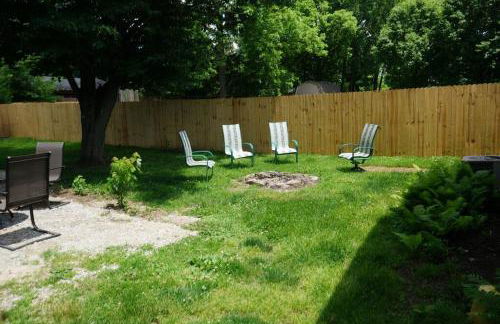 Harper Two Bedroom House in Historic Loveland - Photo 19