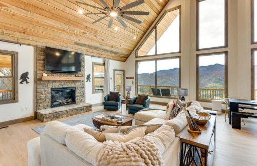 Nantahala Forest Cabin with Fire Pits and Hot Tub! - Foto 3