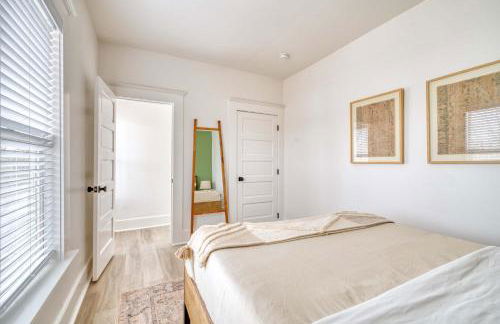 The 2BR Soul Lounge - 91 WalkScore - Photo 10