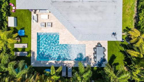 Secluded Villa with 3 bedrooms and Heated Pool - Foto 2