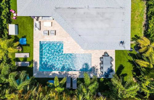 Secluded Villa with 3 bedrooms and Heated Pool - Foto 2