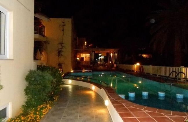 Lambrinos Suites - Photo 35