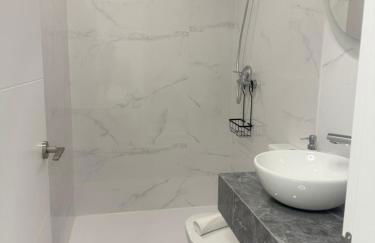 Apartamento a 10 min caminando de la Estación de bus y tren María Zambrano - Photo 9