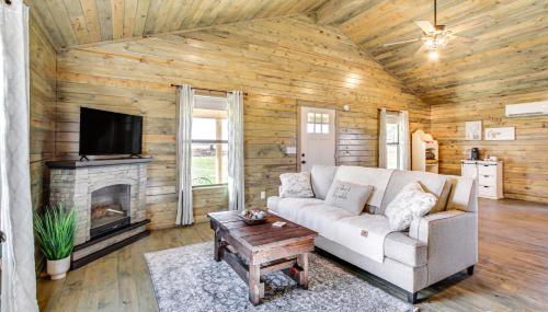 Cozy Mississippi Cabin with Covered Porch and Grill! - Foto 1
