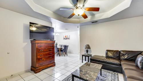 Patio and Hot Tub Home 6 Mi to Downtown Brownsville - Foto 5