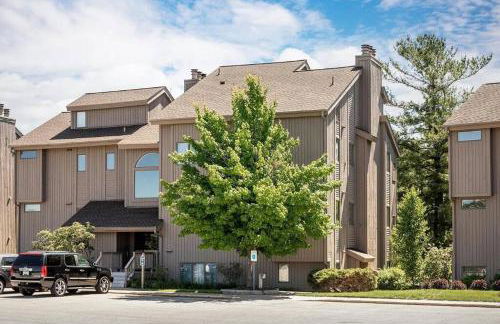 Modern Golfview Condo near the Grand Traverse Bay - Foto 22