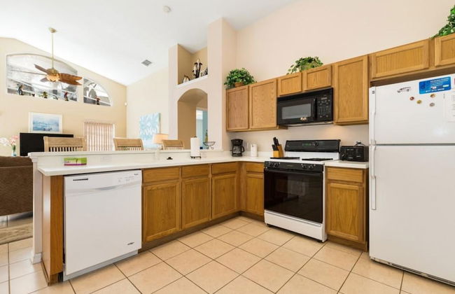 Relaxing Oak Island Pool Villa Close to Disney - Foto 10