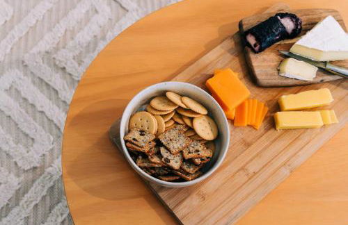 Symphony at The Key - 7BR Mansion , 1mi to UF & DT - Photo 16