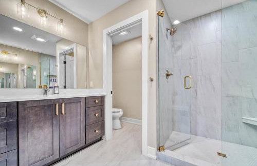 Luxe by the Lake - Pool Access - Photo 44