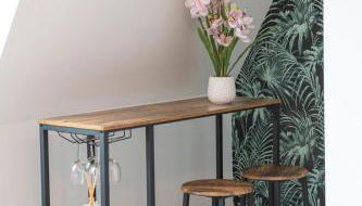 Beautiful Renovated Studio - next to the metro - Foto 2