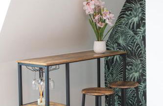 Beautiful Renovated Studio - next to the metro - Foto 2