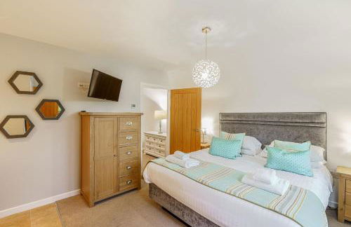 Lord Galloway 35 with Hot Tub - Photo 46