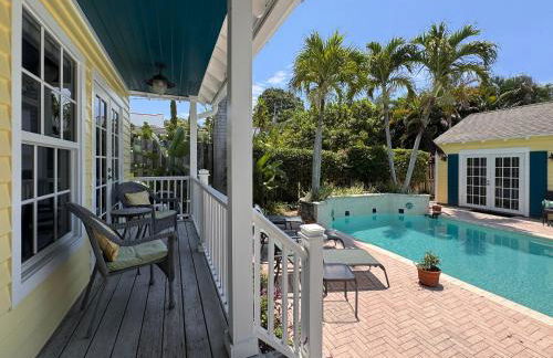 Palm Ridge House with Heated Pool and Cabana Near Beach - Foto 22