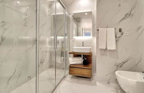 New Luxury Apt Ocean Front Heart of Olhao Plus Parking - Photo 14