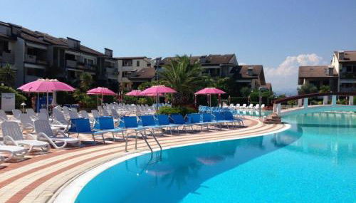 H2o Green Residence with 3 pools DesenzanoLoft Official Partner Homes & Villas by Marriott Bonvoy - Foto 2