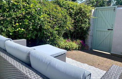 2026 Traveller award winner Just bring clothes - Foto 53