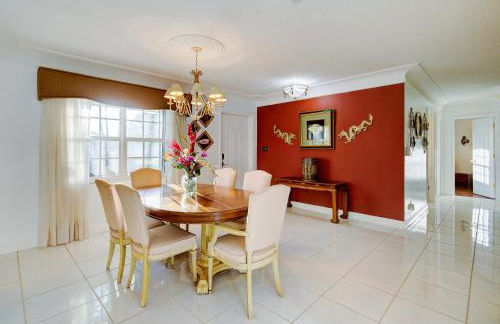 Classic Modern 3-Bedroom Oasis - Foto 22