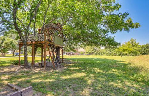 15-Acre Retreat near Dtwn Tulsa and Skiatook Lake - Foto 40