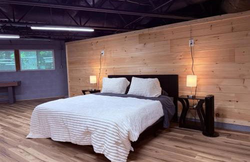 Stunning Lakefront Treehouse! Must book! - Foto 48