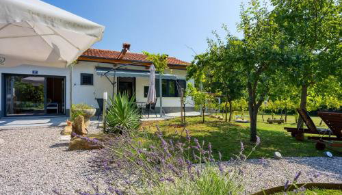 Lovely Cottage with Jacuzzi - Foto 4