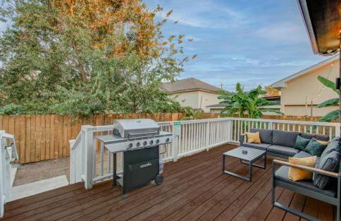 3BD Historic Charm x Modern Amenities w Hot Tub - Foto 28