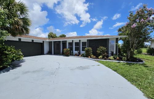 Rotonda Retreat with Heated Pool, Beaches & Pet Friendly! - Foto 2