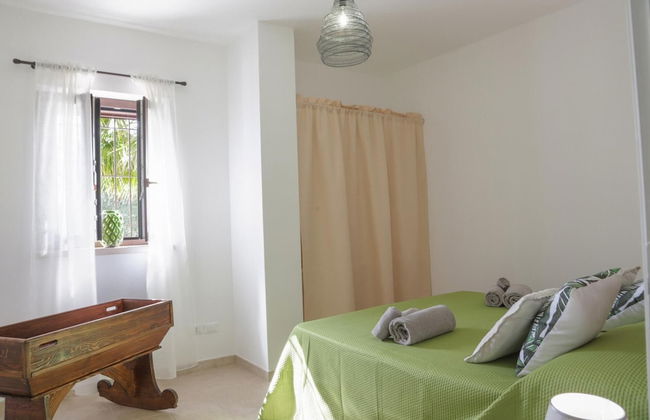 TD Trulli Saveni Trulli With Pool Near the Centre - Foto 4