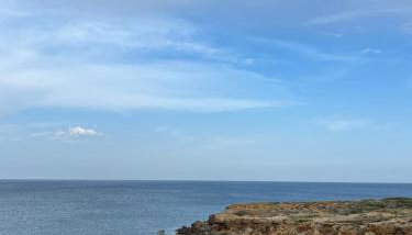 Lovely 1-bedroom apartment in front of sandy beach - Foto 4