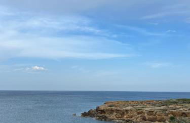 Lovely 1-bedroom apartment in front of sandy beach - Foto 4