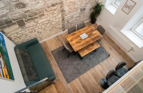 2BD Loft Style Apt - Edinburgh - Free Parking - Pass the Keys - Foto 7