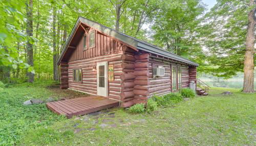 Authentic Log Cabin with Private Pond in Glidden - Foto 2