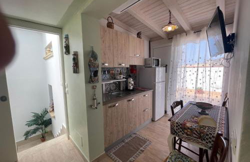 La Terrazza Solarium, in pieno centro 60m dalla stazione ferroviaria 700m dal mare - Foto 3