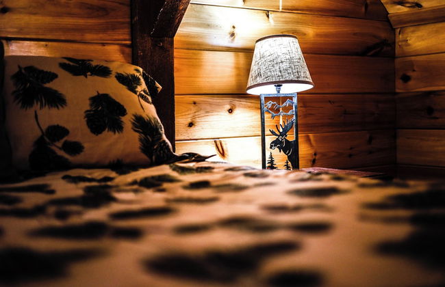 Historic barn at Moosehead Lake - Photo 8